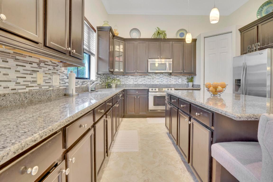 OSPREY OAKS - Residential