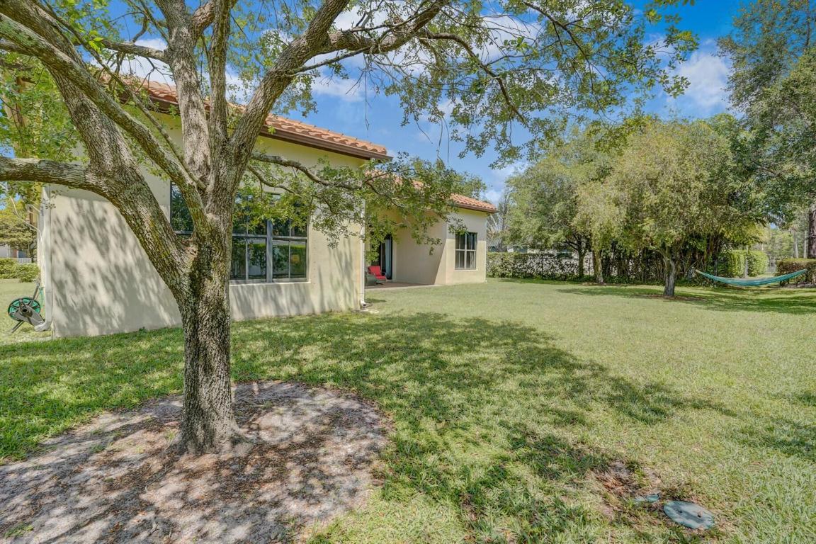 OSPREY OAKS - Residential