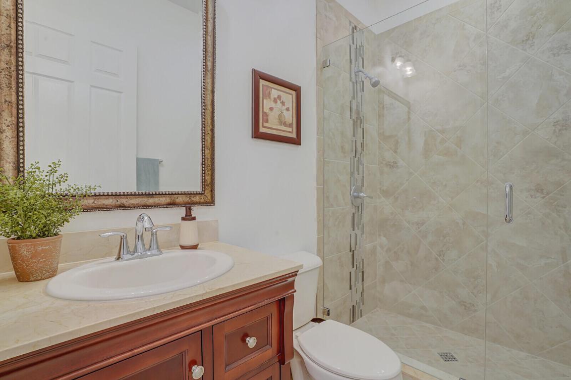 OSPREY OAKS - Residential