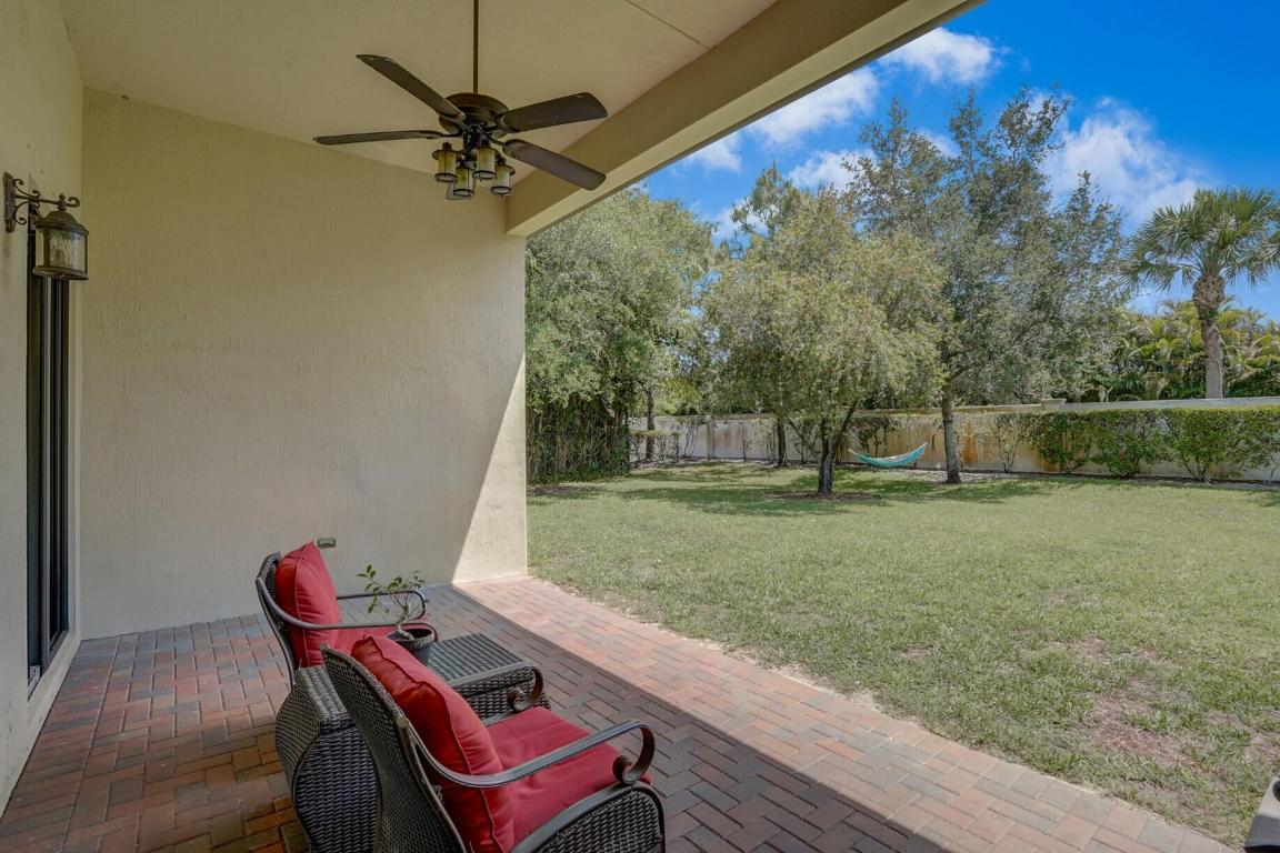 OSPREY OAKS - Residential