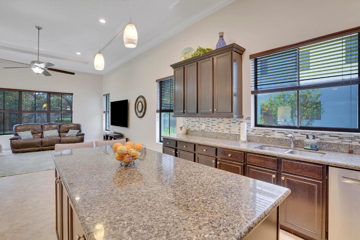 OSPREY OAKS - Residential