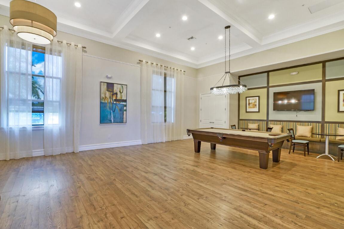 OSPREY OAKS - Residential