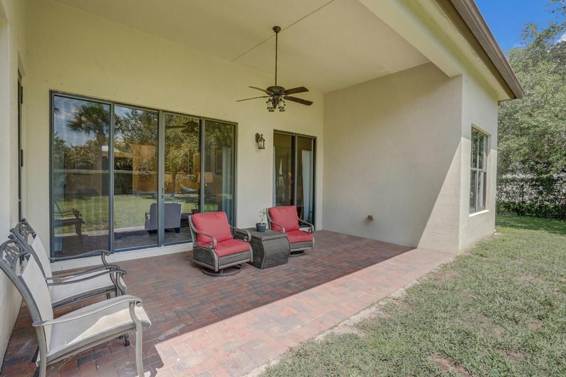 OSPREY OAKS - Residential