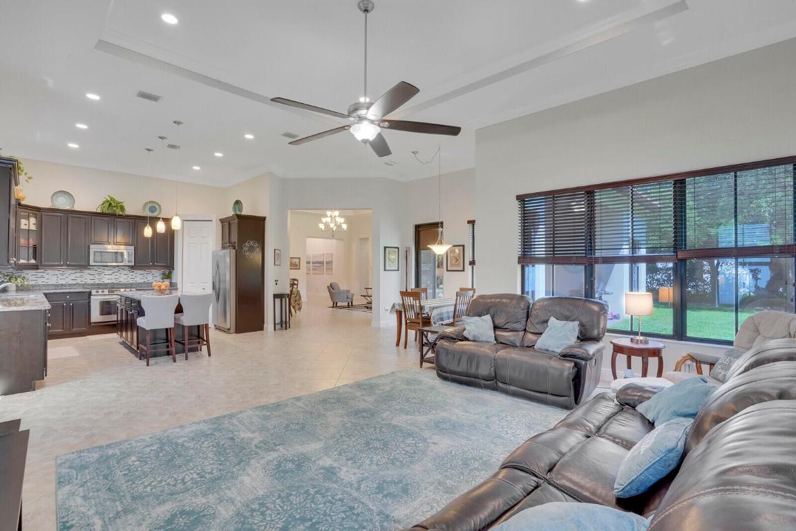 OSPREY OAKS - Residential