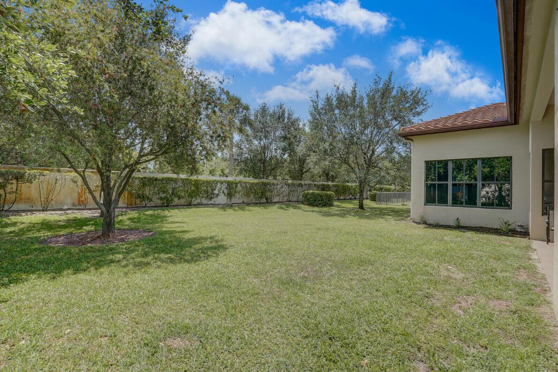 OSPREY OAKS - Residential