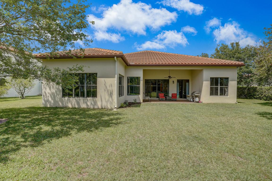 OSPREY OAKS - Residential