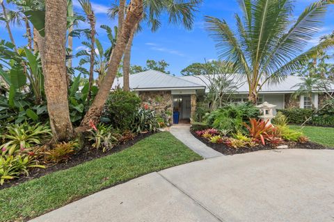 A home in Sewalls Point