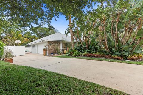 A home in Sewalls Point