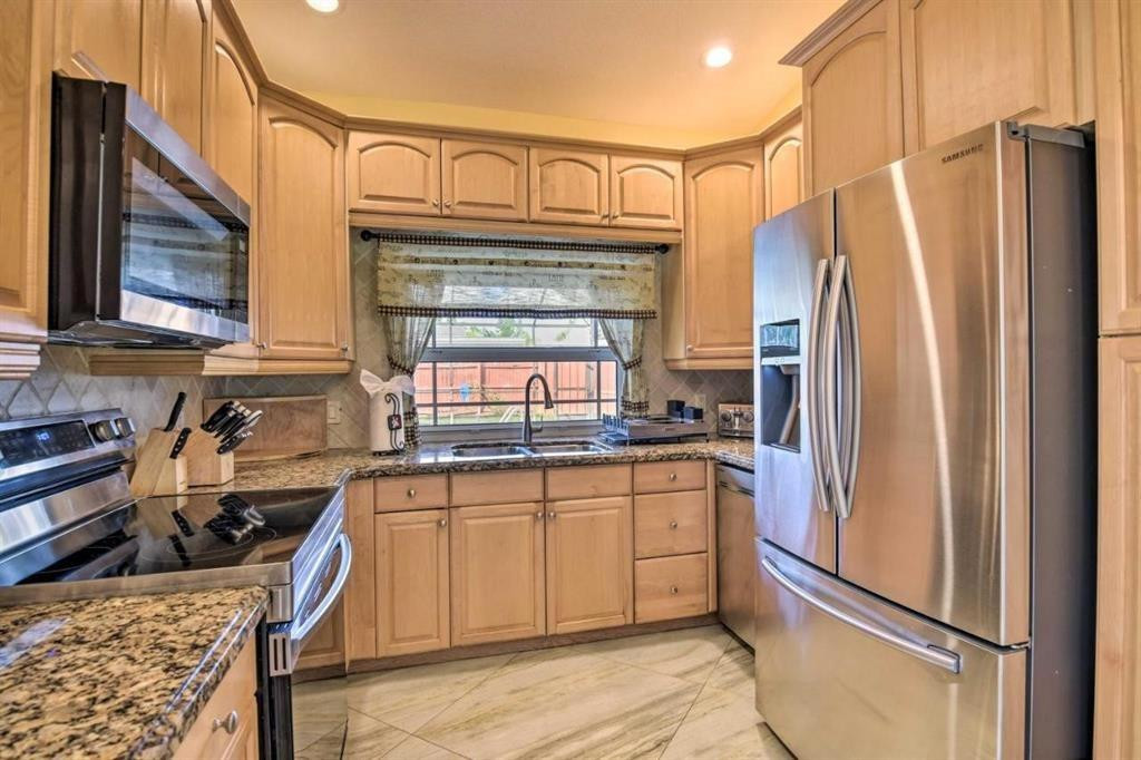 Bonaventure Lakes Add 2 9 - Residential Lease