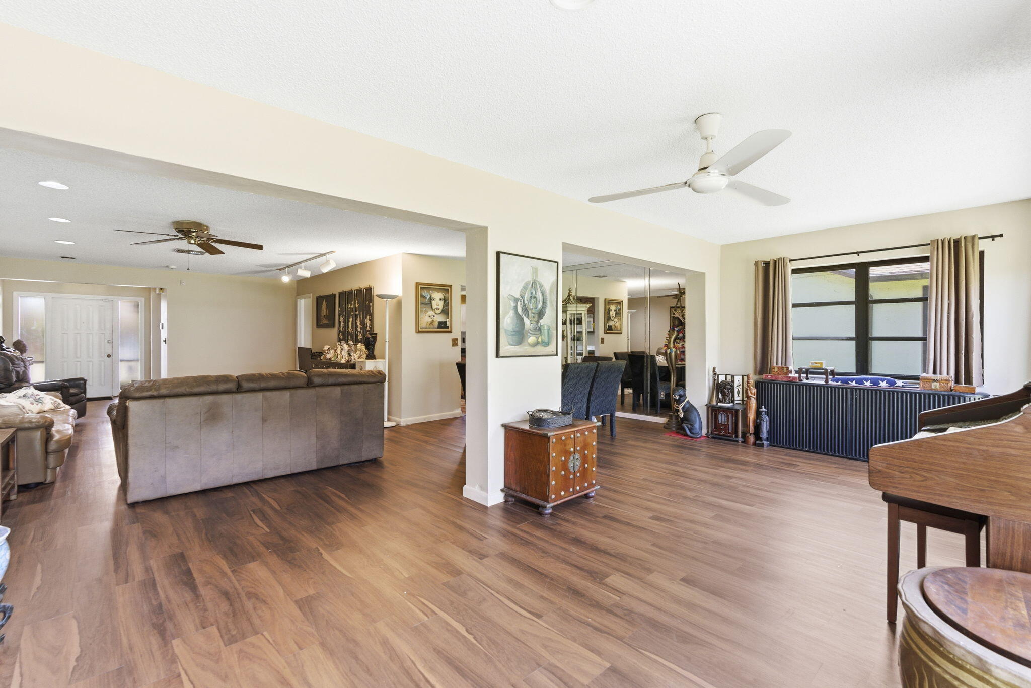 BUTTONWOOD 1 - Residential