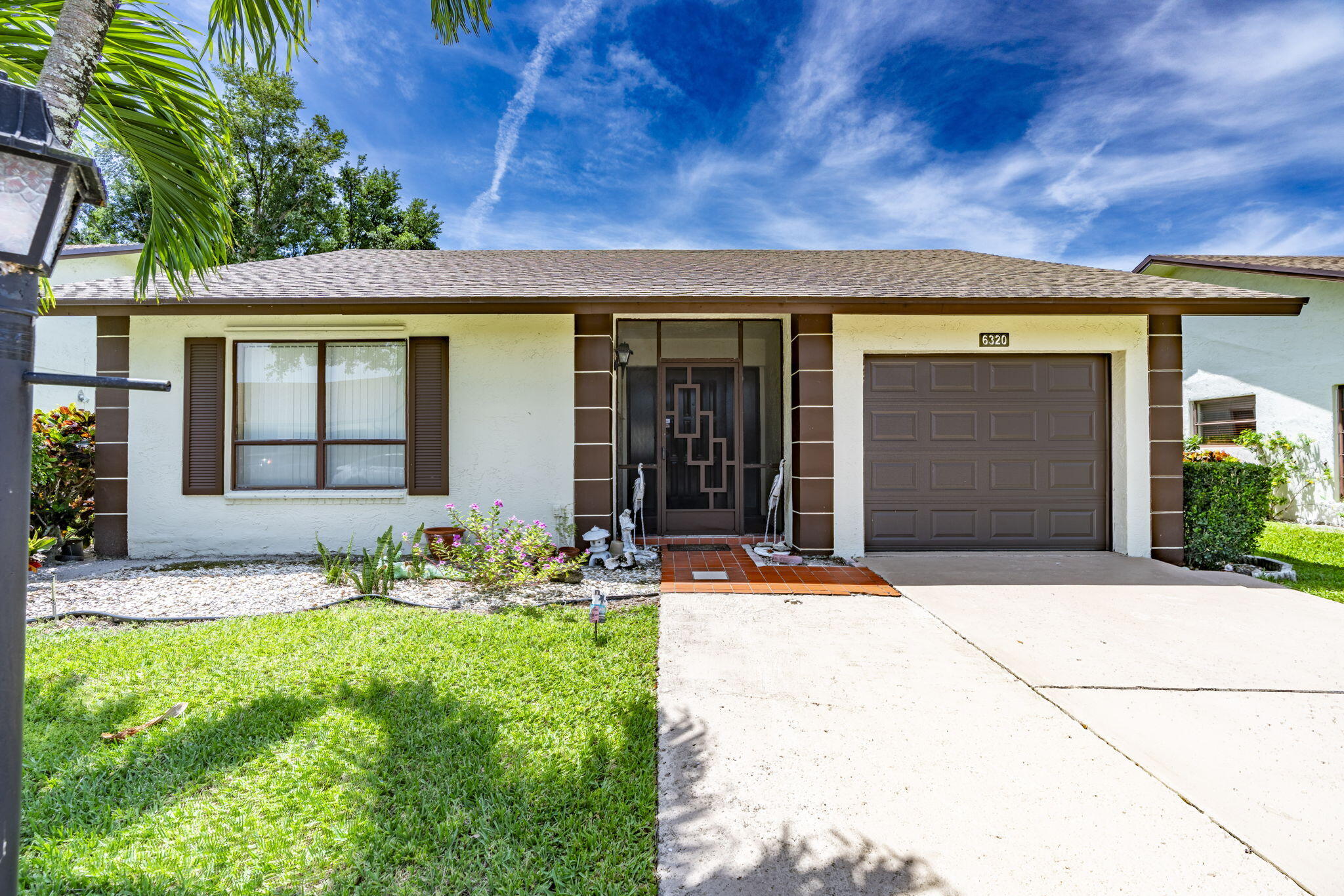 BUTTONWOOD 1 - Residential