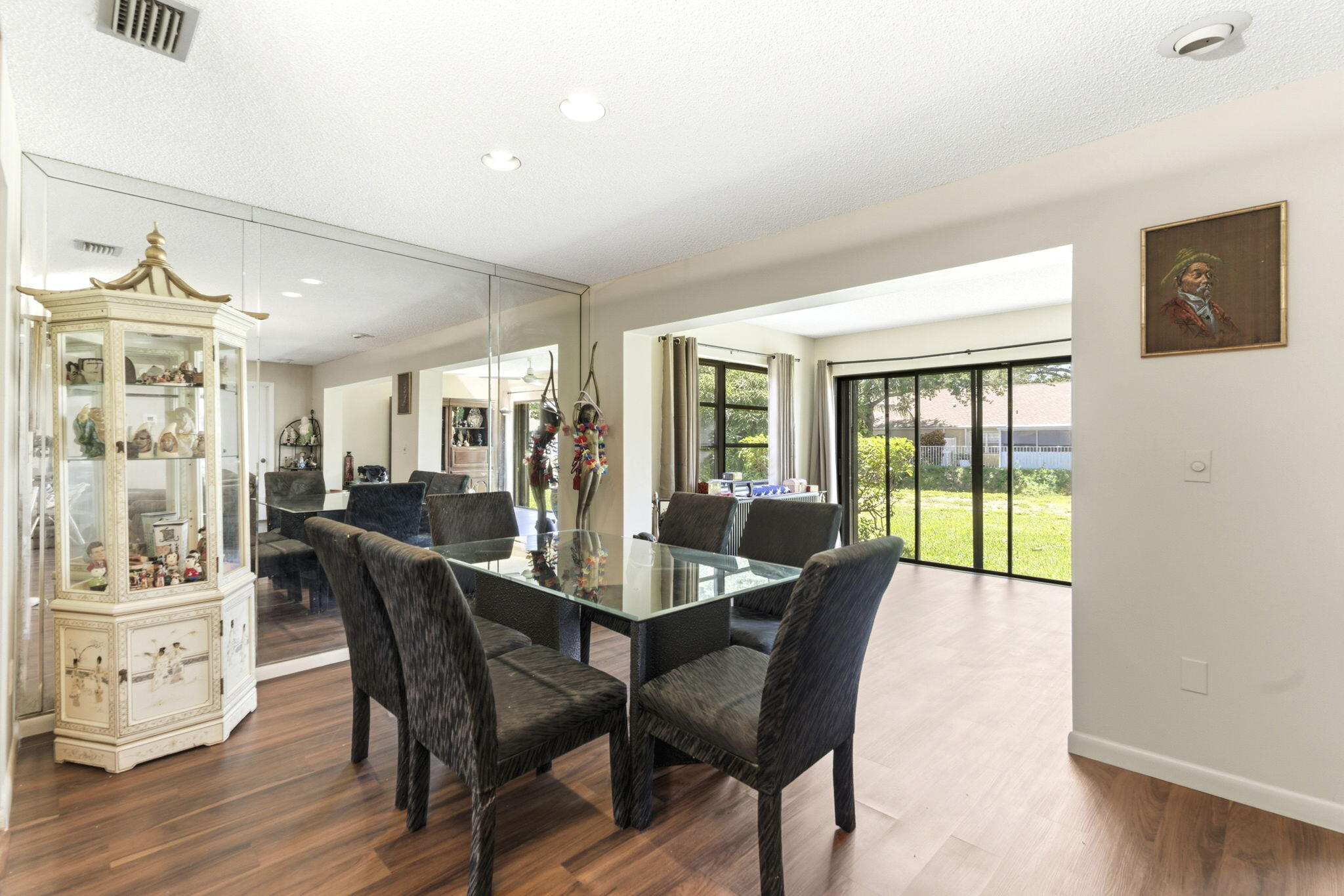 BUTTONWOOD 1 - Residential