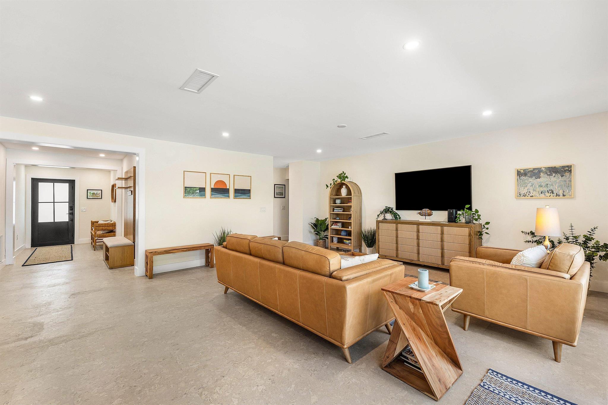 SUN AND SURF CLUB COMMUNI - Residential Lease