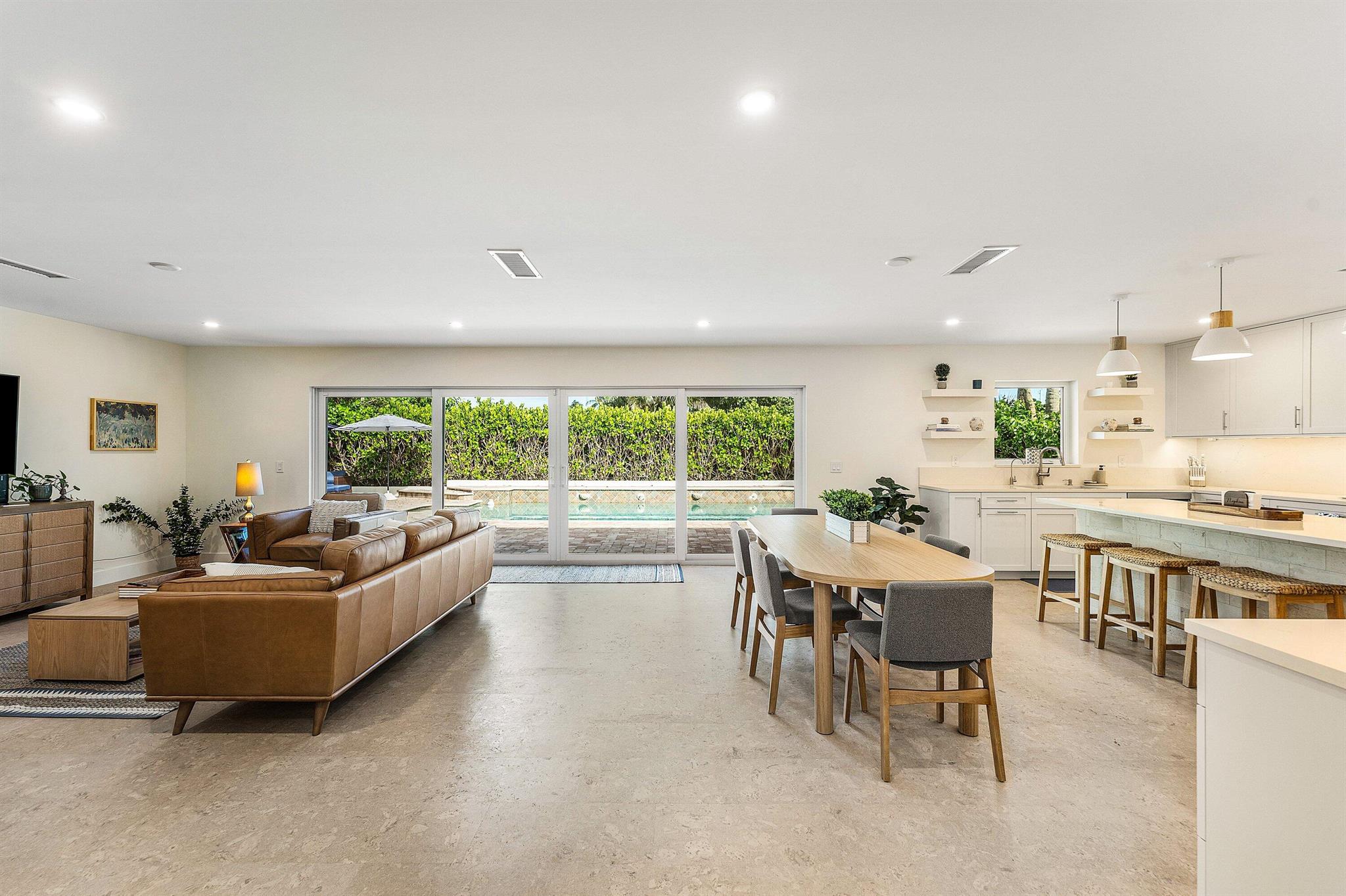 SUN AND SURF CLUB COMMUNI - Residential Lease