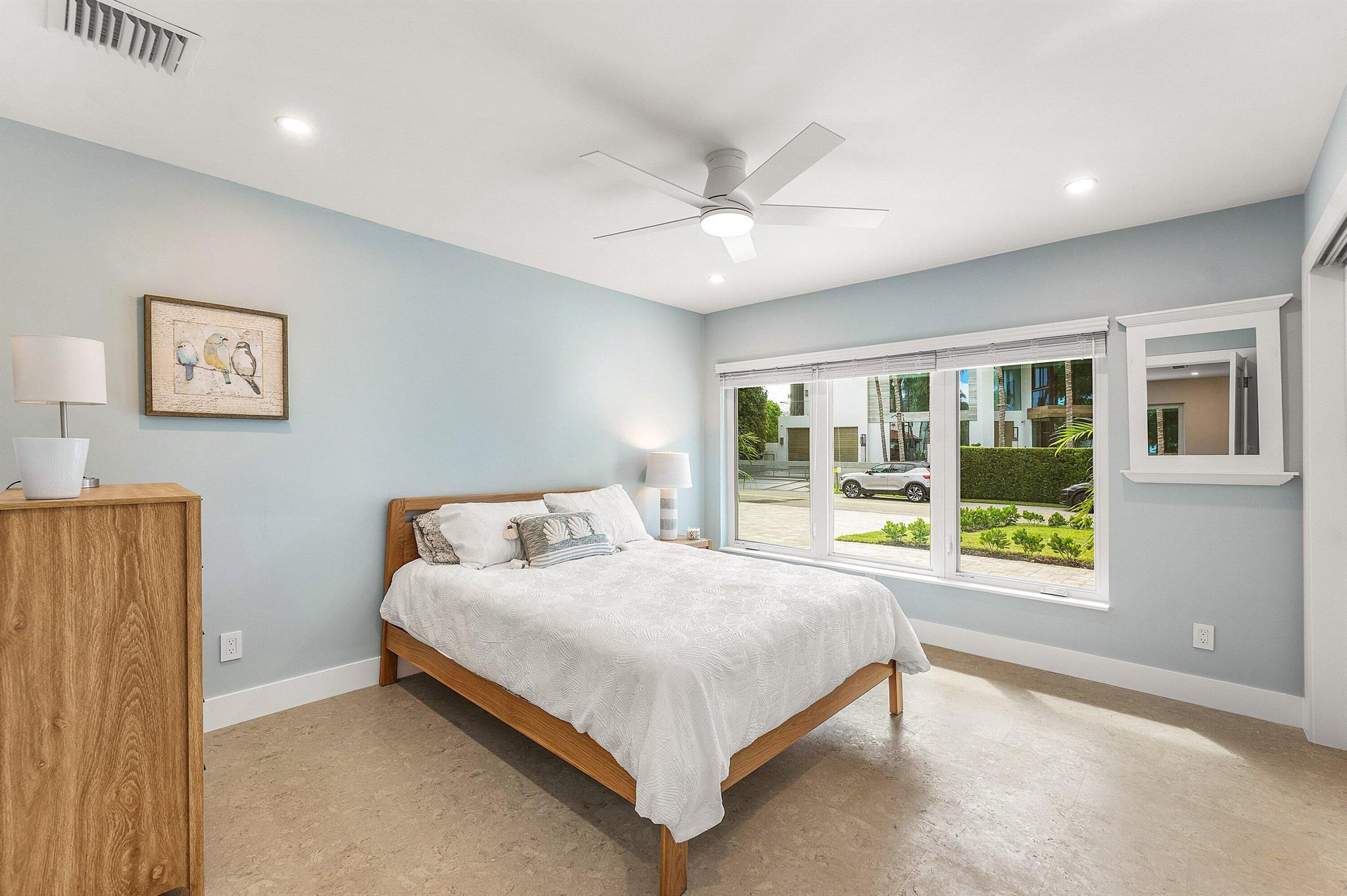 SUN AND SURF CLUB COMMUNI - Residential Lease