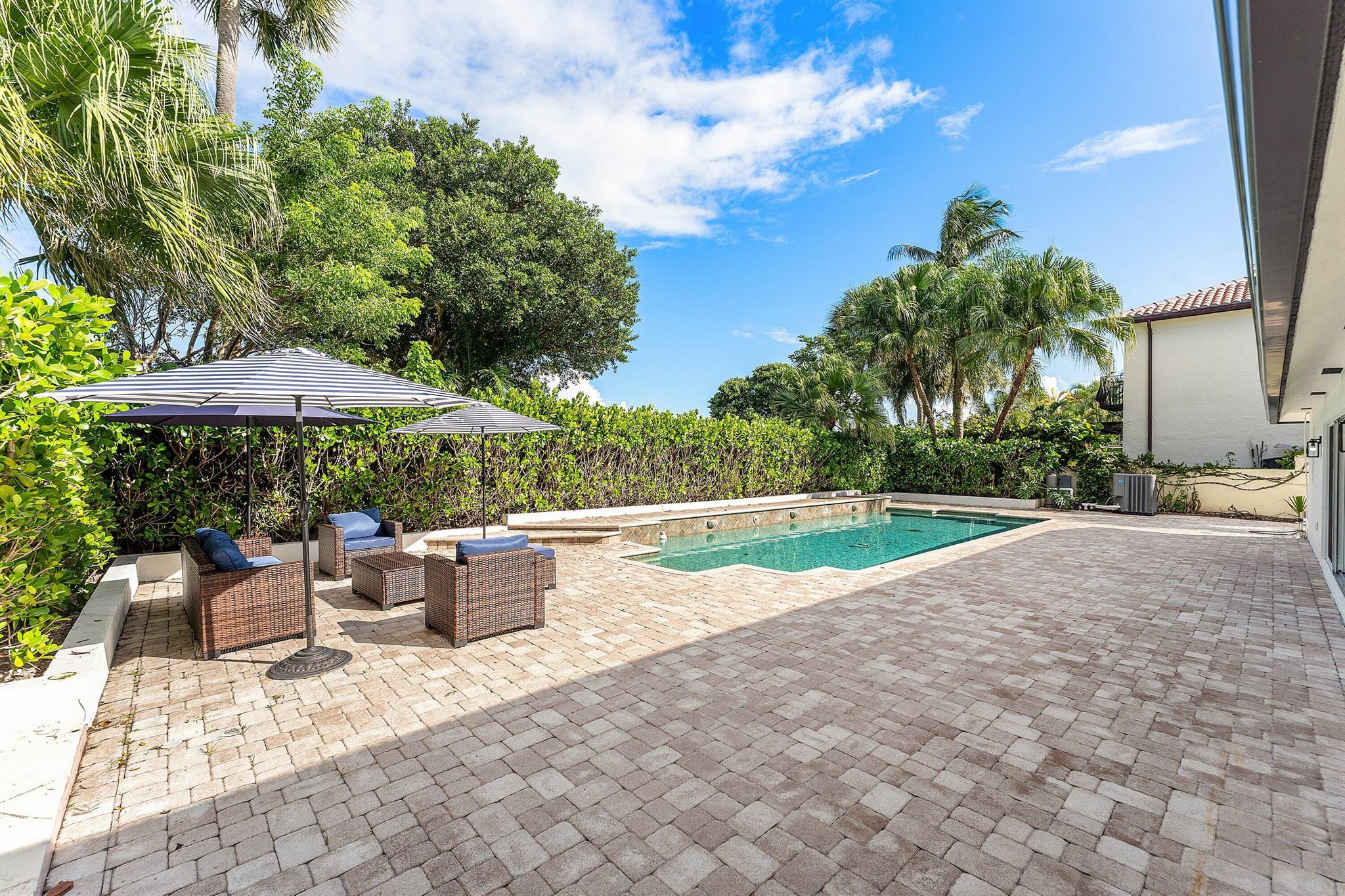 SUN AND SURF CLUB COMMUNI - Residential Lease