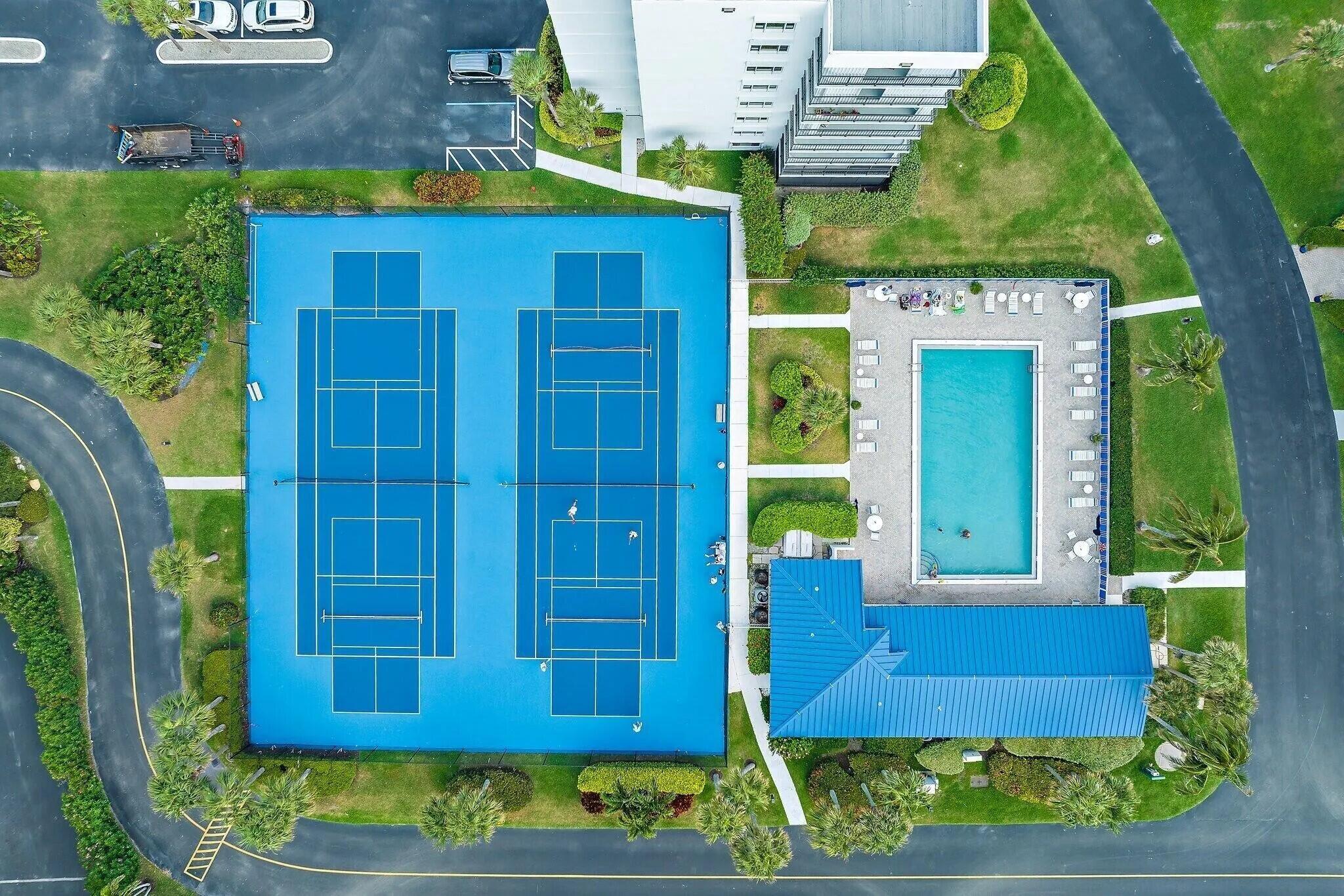 OCEAN HARBOUR CONDOMINIUM - Residential