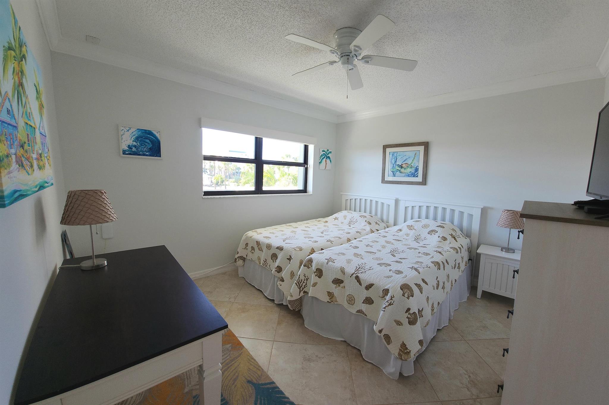OCEAN HARBOUR CONDOMINIUM - Residential