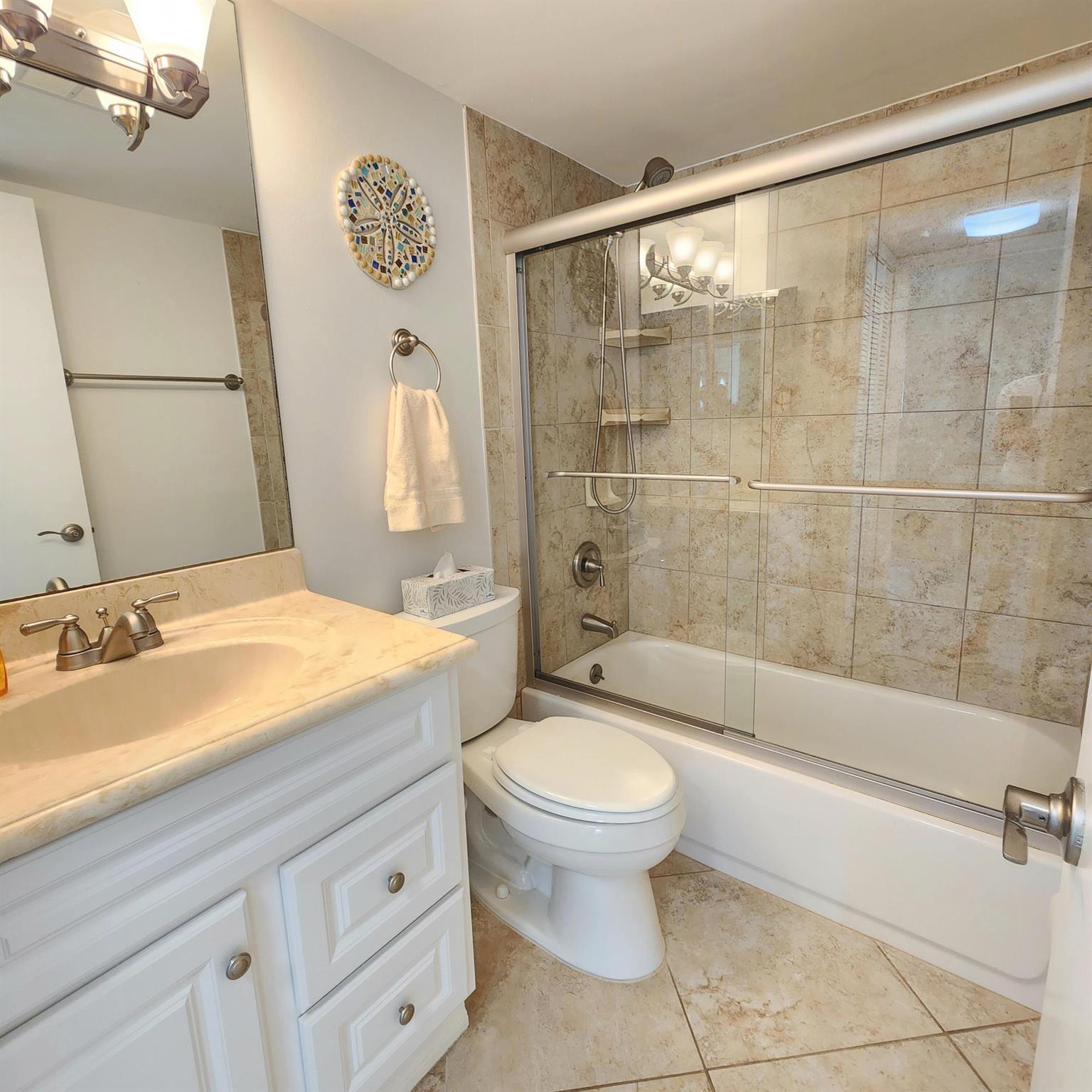 OCEAN HARBOUR CONDOMINIUM - Residential