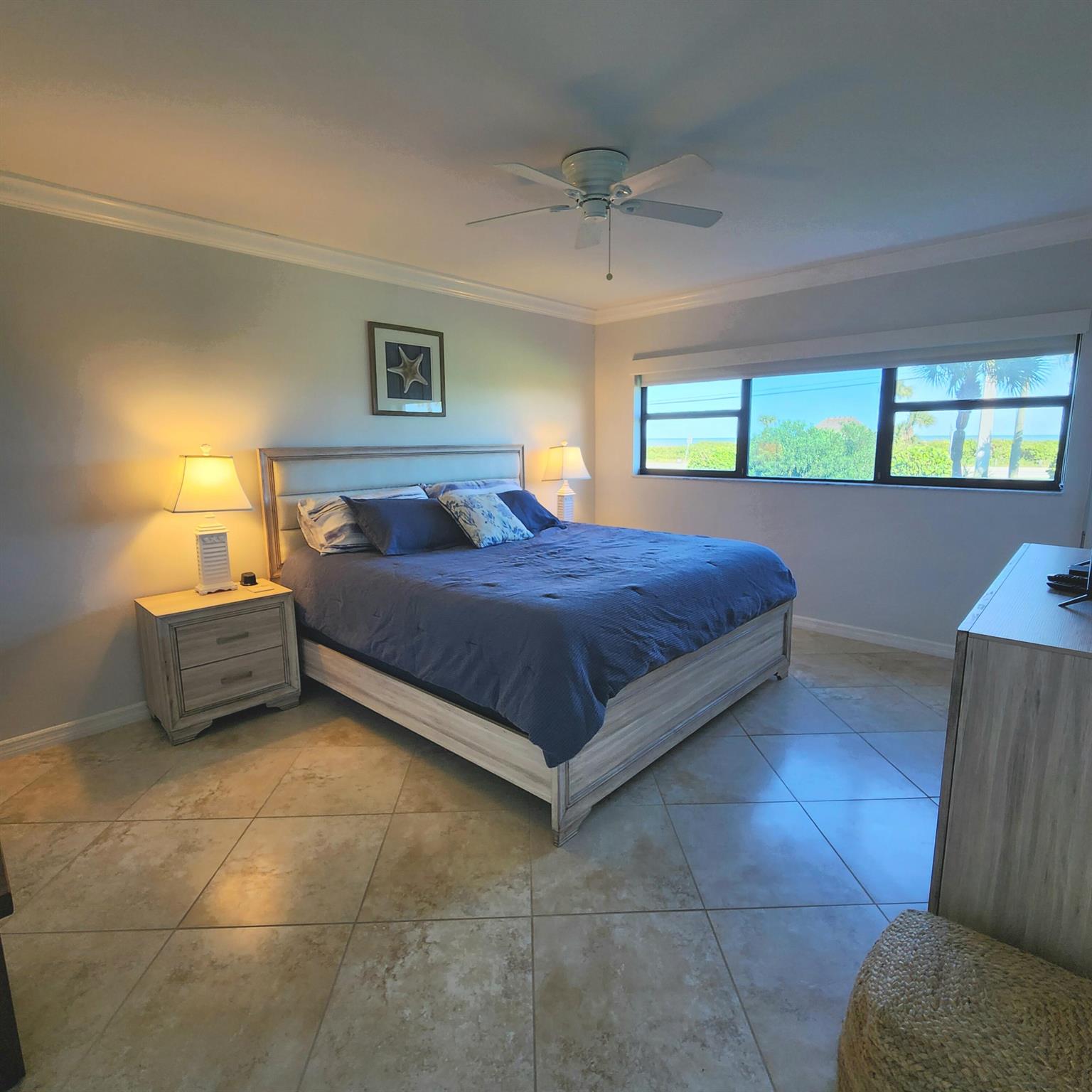 OCEAN HARBOUR CONDOMINIUM - Residential