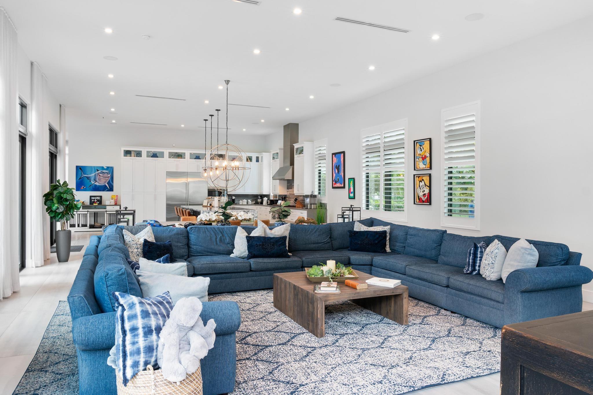 SUNSHINE RANCHES - Residential