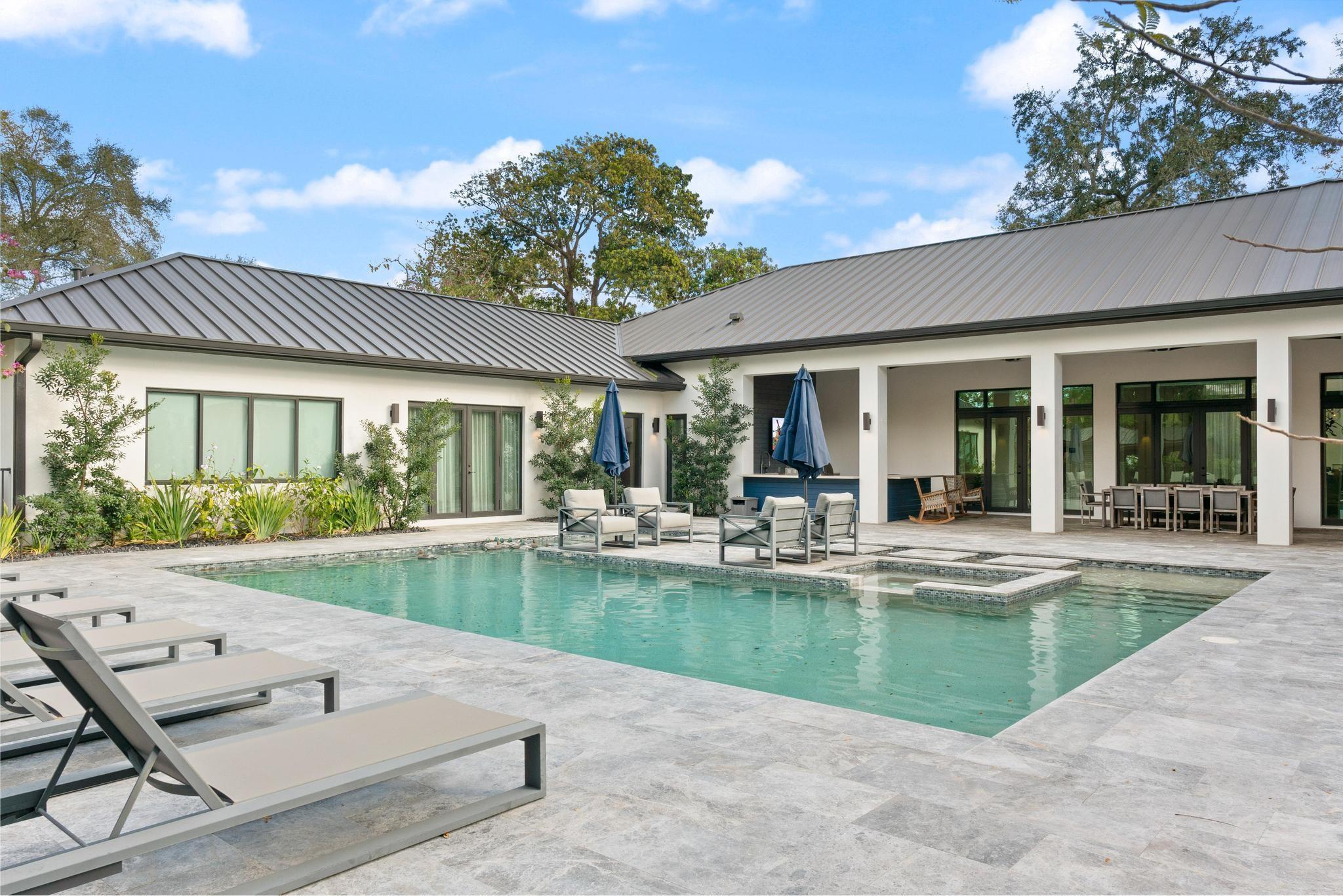 SUNSHINE RANCHES - Residential