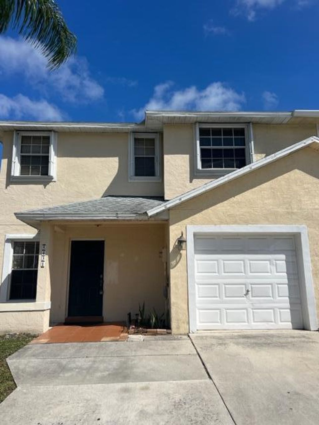 Photo of 5431 Pinnacle Lane, West Palm Beach, FL 33415 (MLS # R10969442)