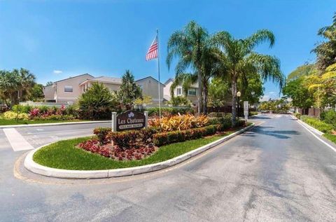 4810 Grapevine Way Davie FL 33331