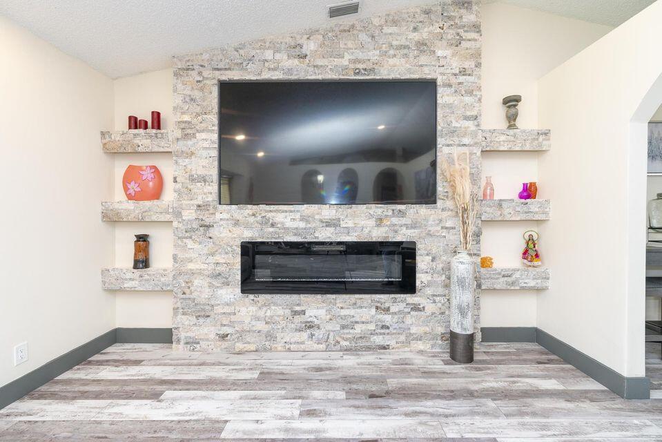 Loxahatchee - Residential