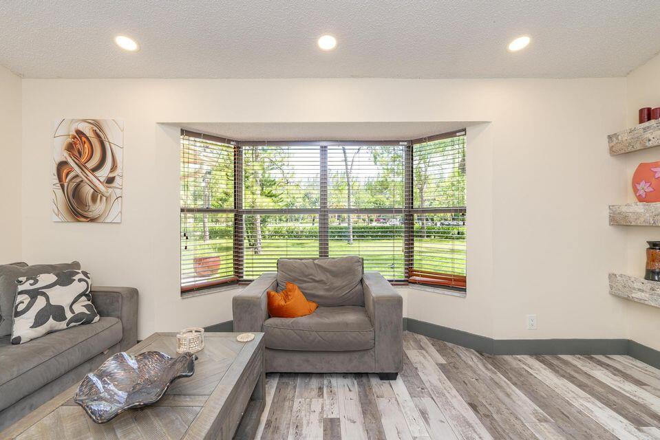 Loxahatchee - Residential