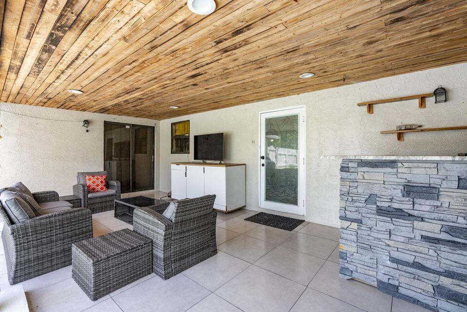 Loxahatchee - Residential