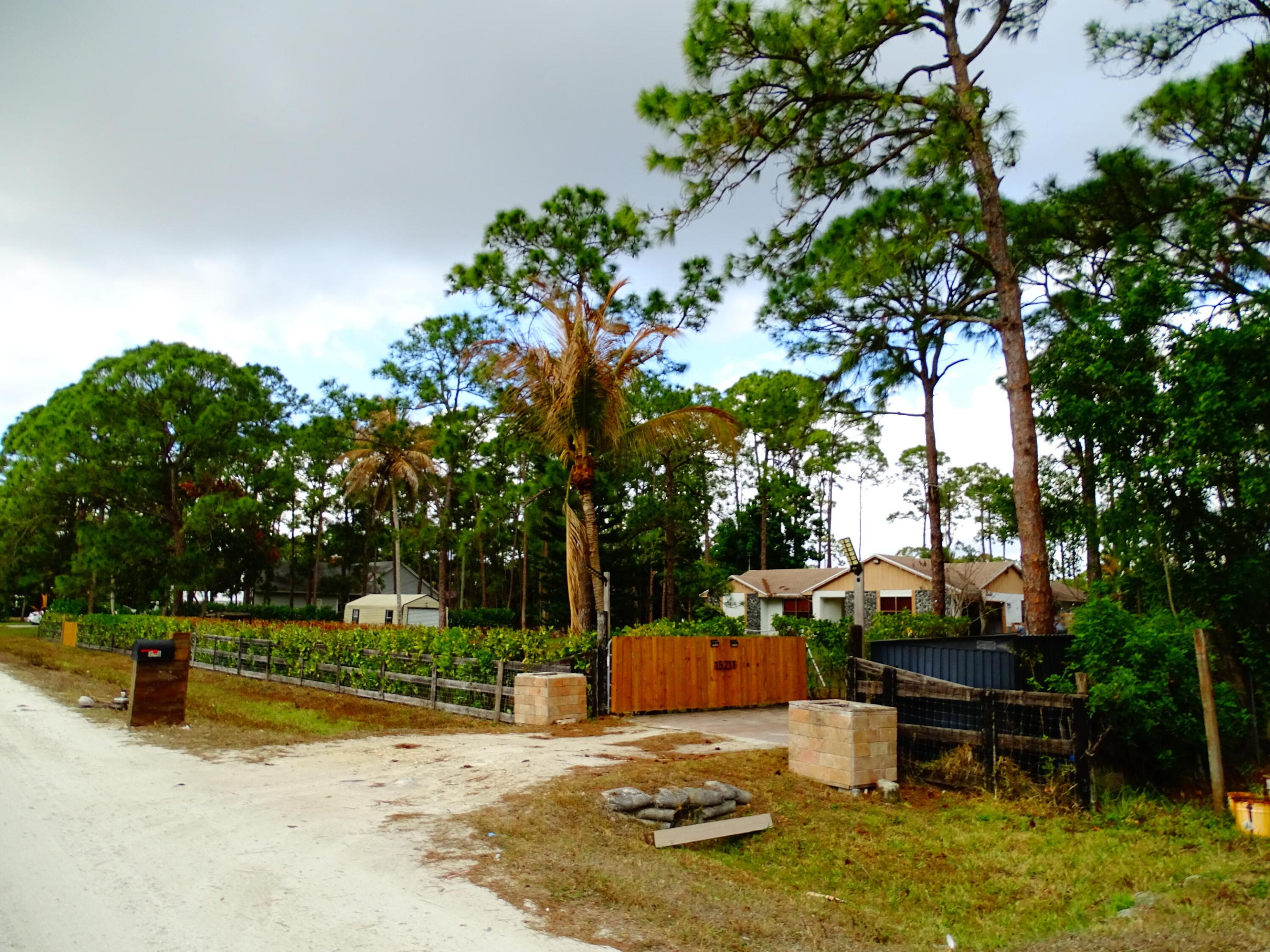 Loxahatchee - Residential