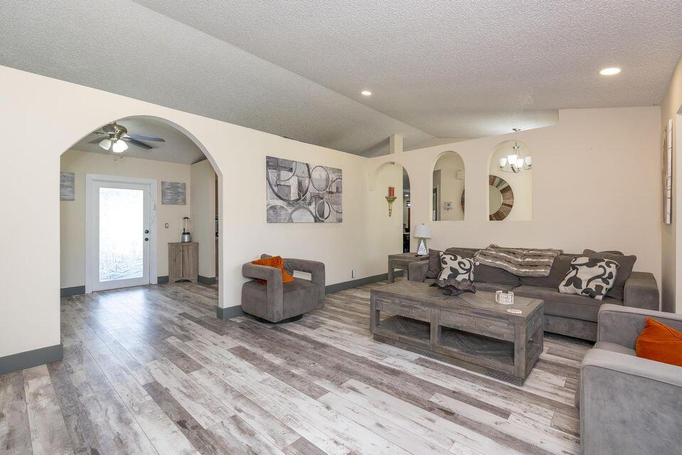 Loxahatchee - Residential