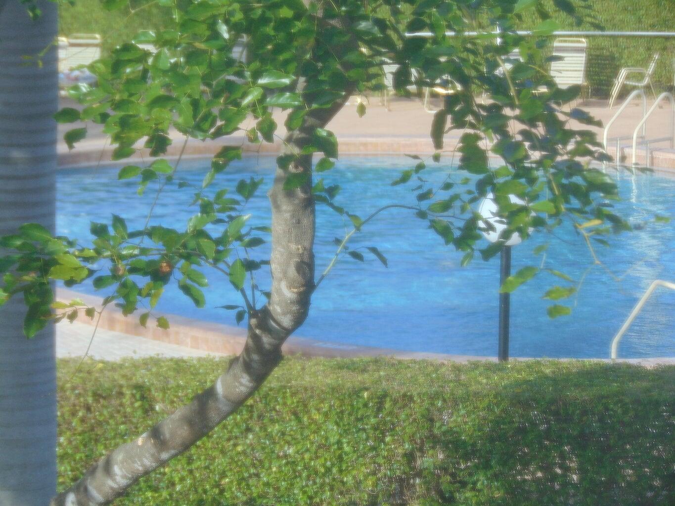 FANSHAW AT CENTURY VILLAGE CONDO - Residential Lease