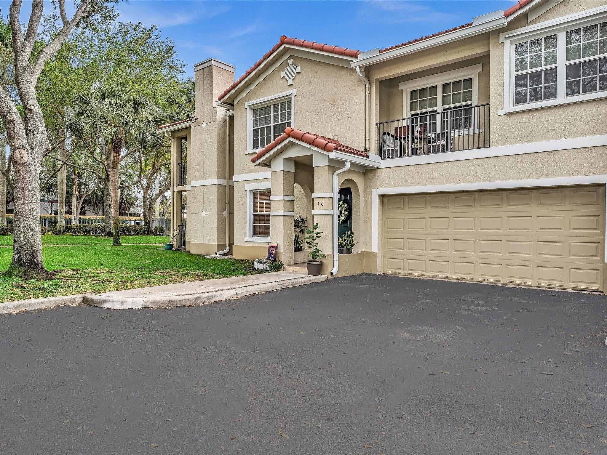 BELMONT AT NORTH LAUDERDA - Residential