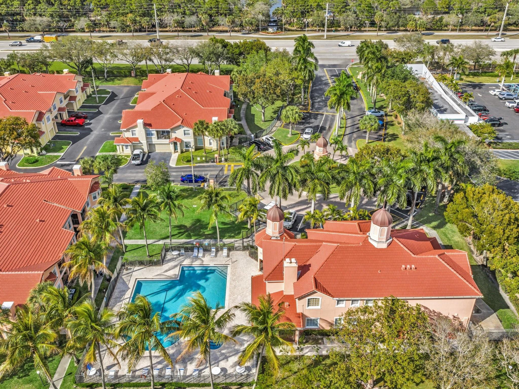 BELMONT AT NORTH LAUDERDA - Residential