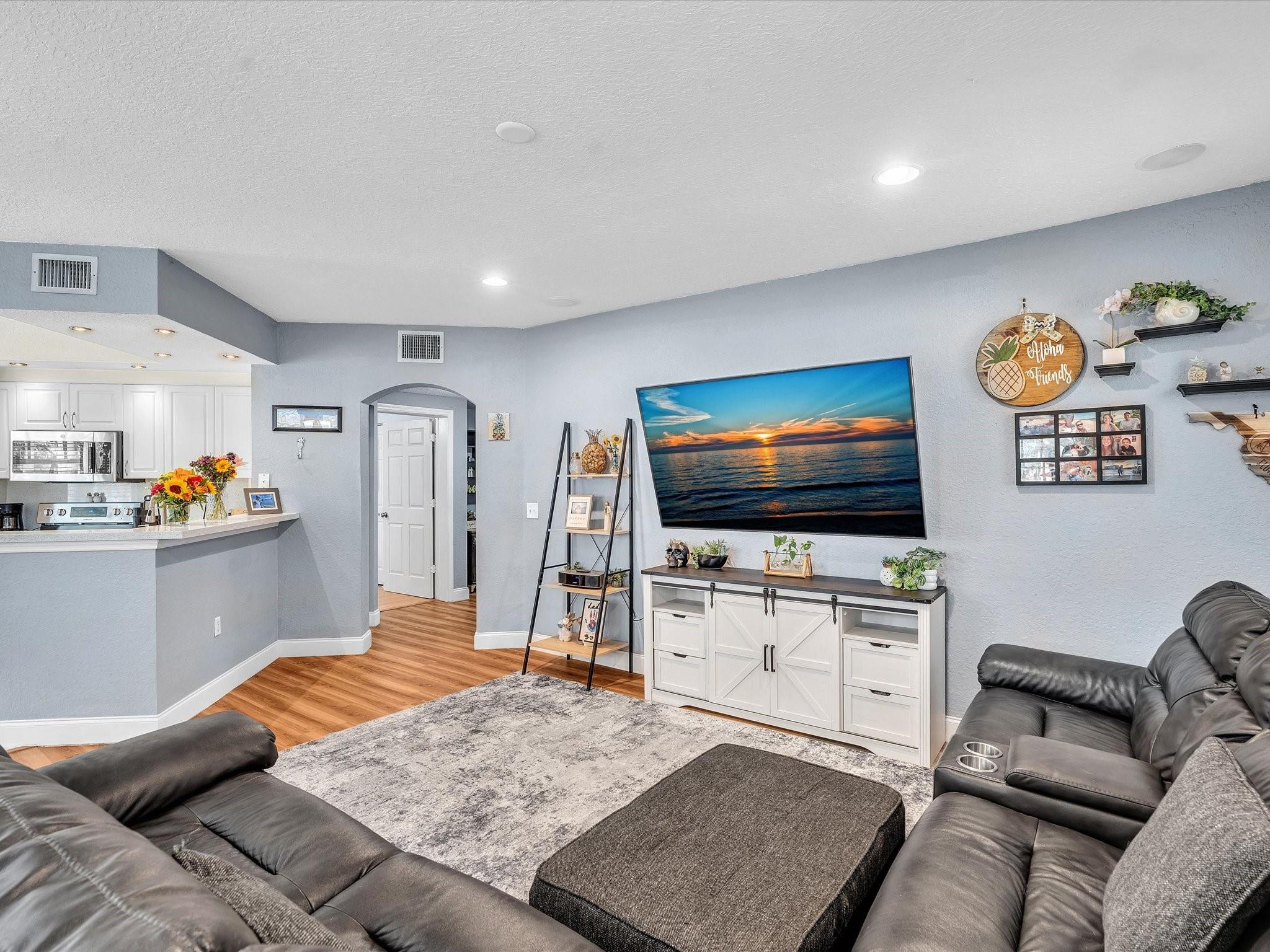 BELMONT AT NORTH LAUDERDA - Residential