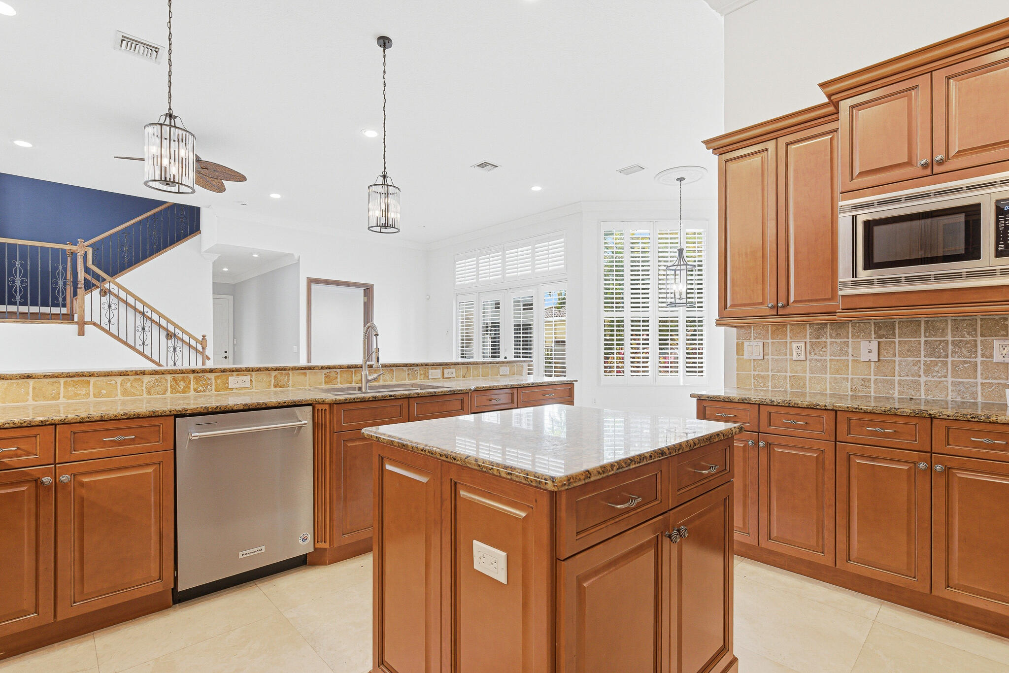 FOX HILL ESTATES OF BOCA RATON - Residential