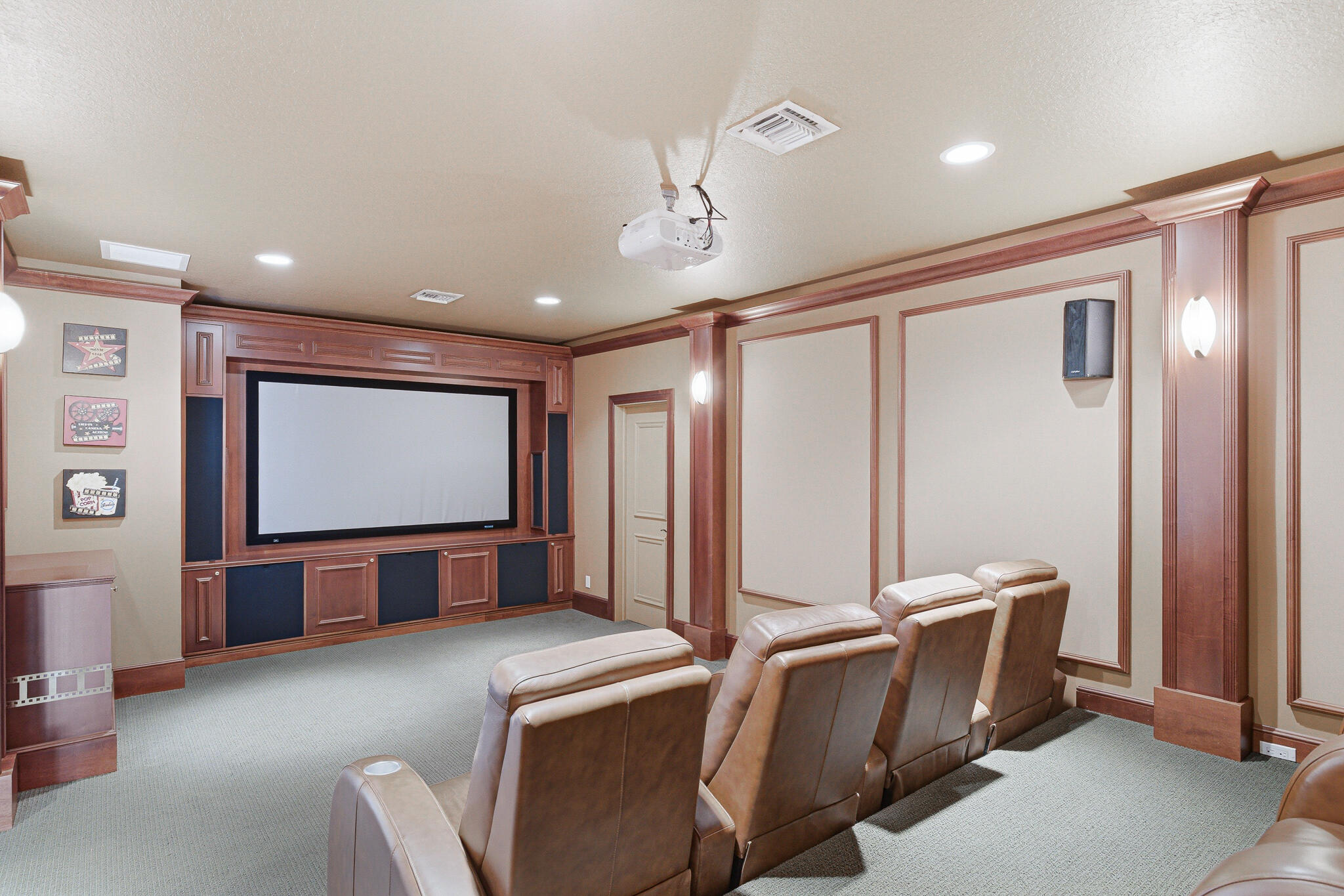 FOX HILL ESTATES OF BOCA RATON - Residential