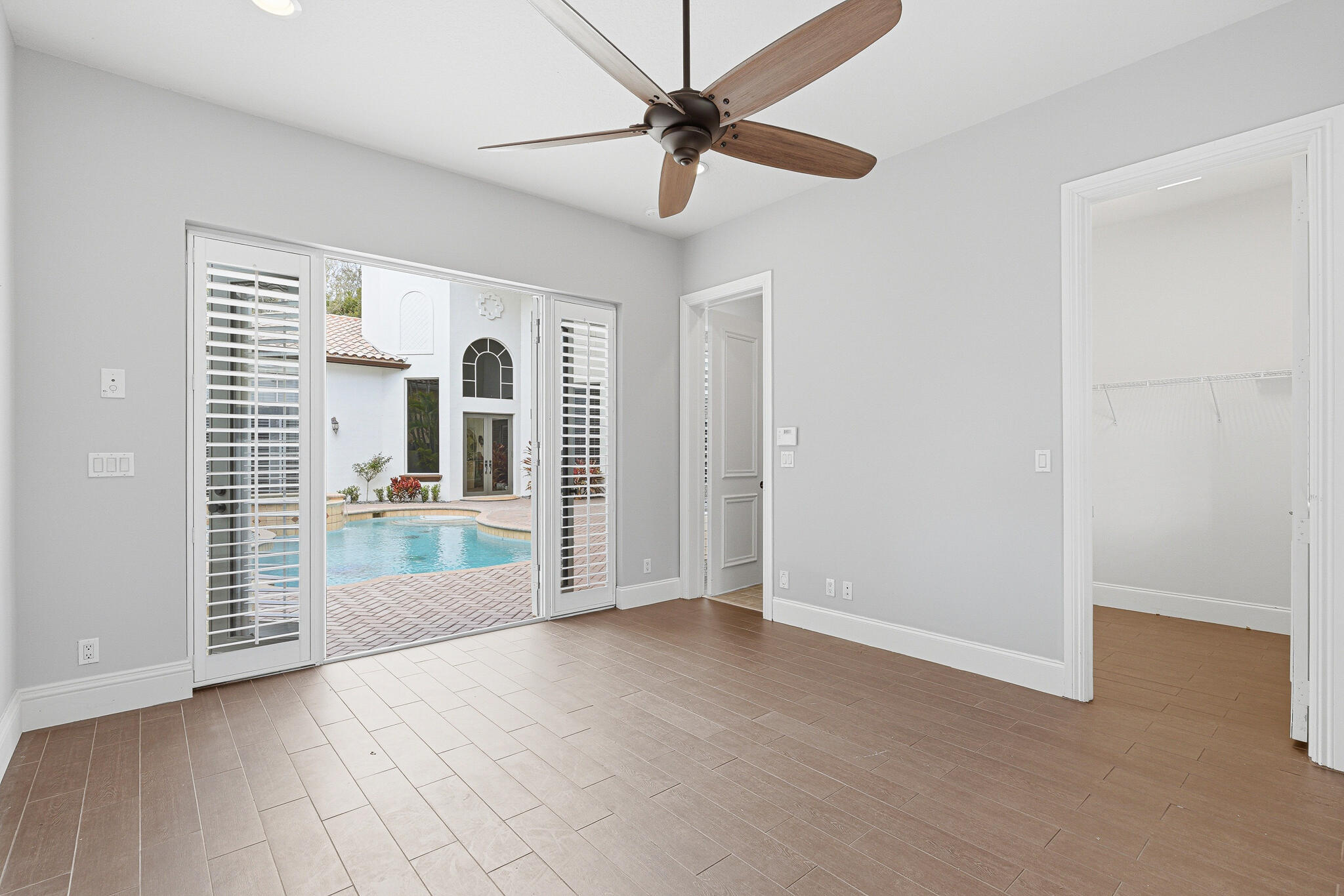 FOX HILL ESTATES OF BOCA RATON - Residential