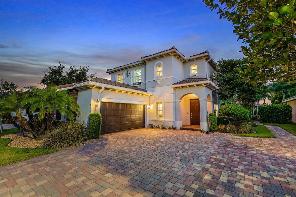 Photo of 208 Behring Way Way, Jupiter, FL 33458 (MLS # R10810962)