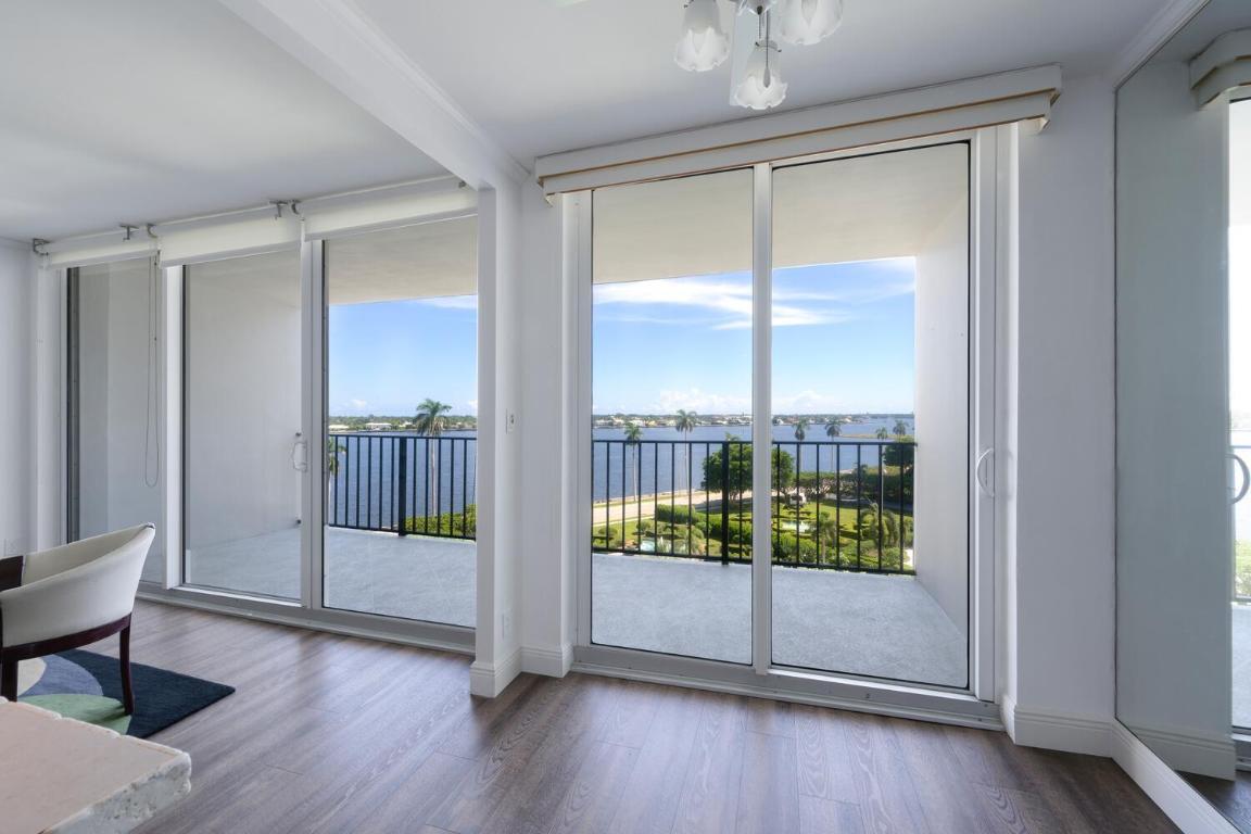 1701 S Flagler Drive 706