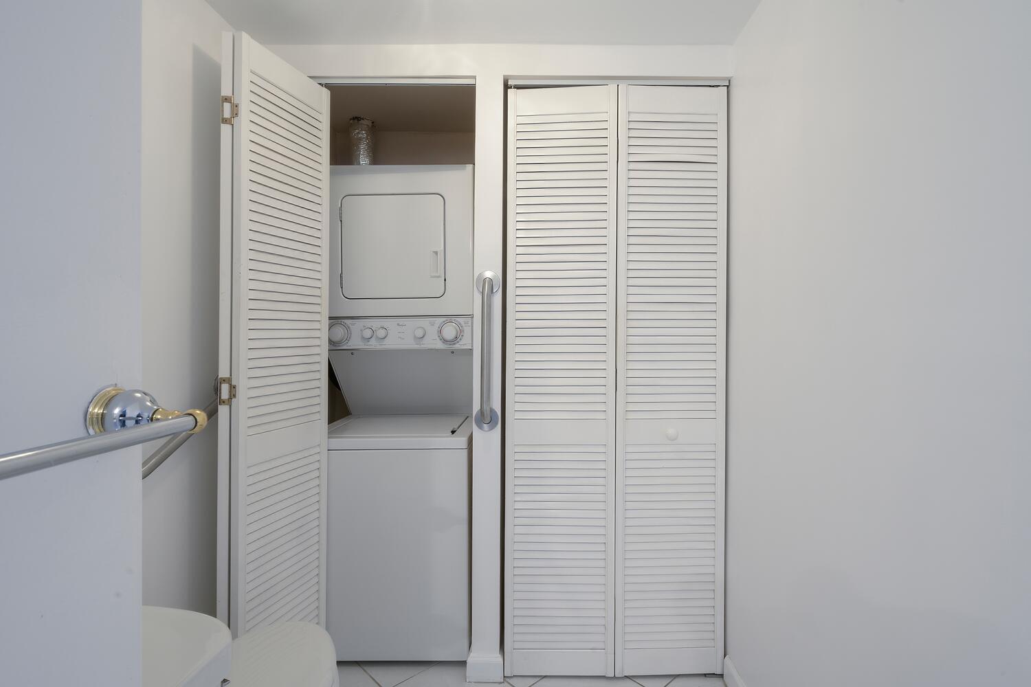 RAPALLO CONDO - Residential