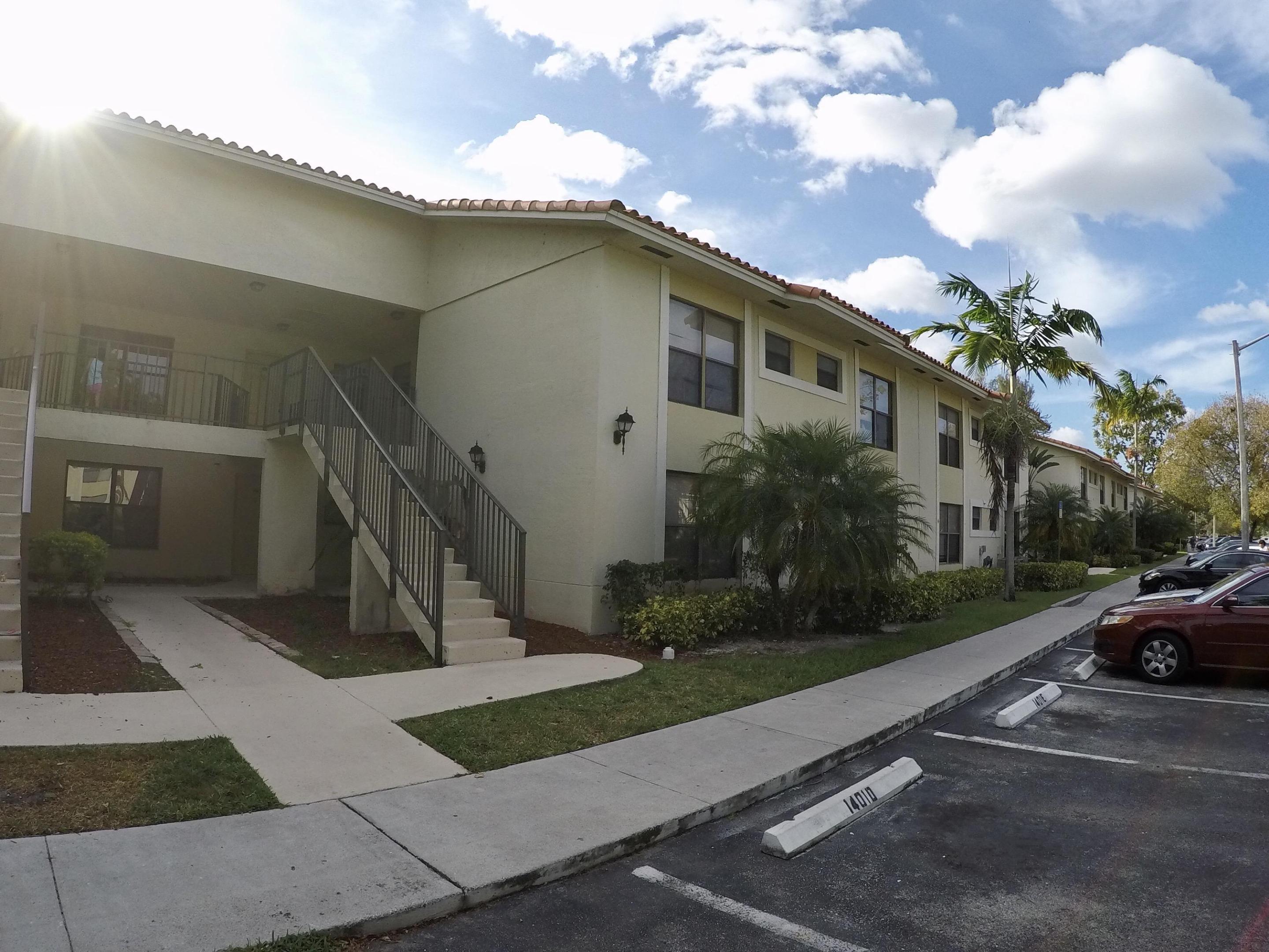 PALM BEACH PLACE CONDO - Residential Lease