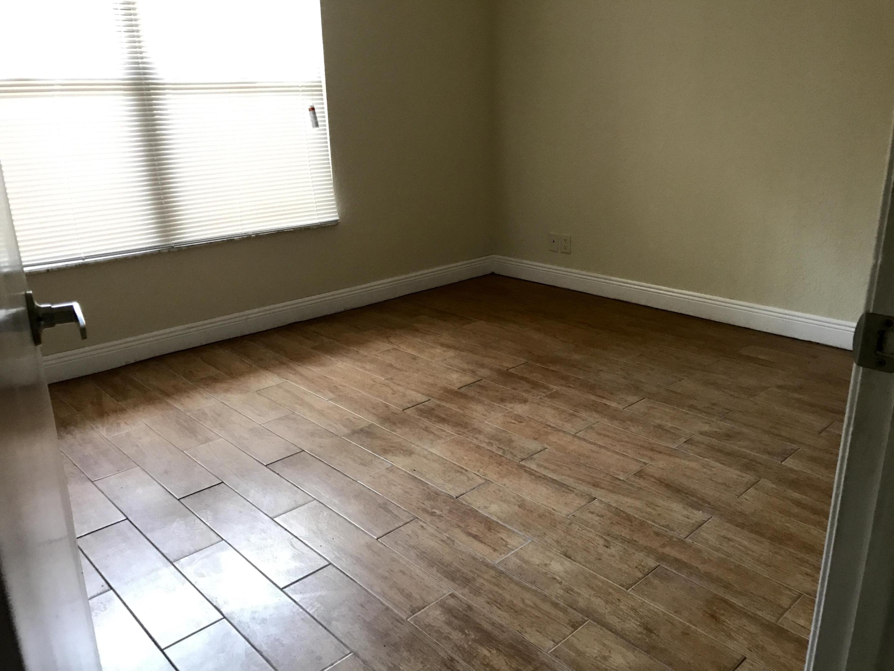 PALM BEACH PLACE CONDO - Residential Lease