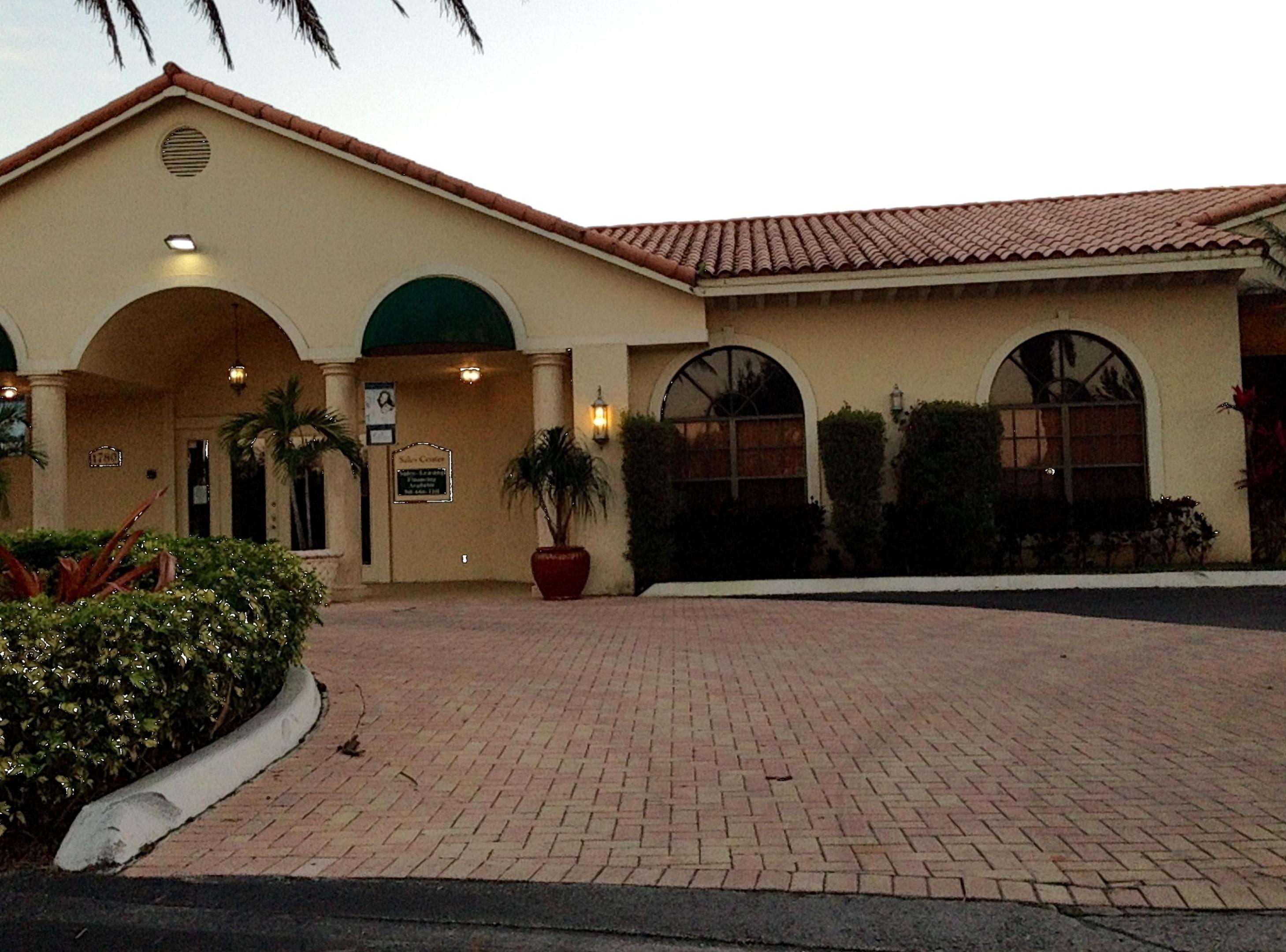 PALM BEACH PLACE CONDO - Residential Lease