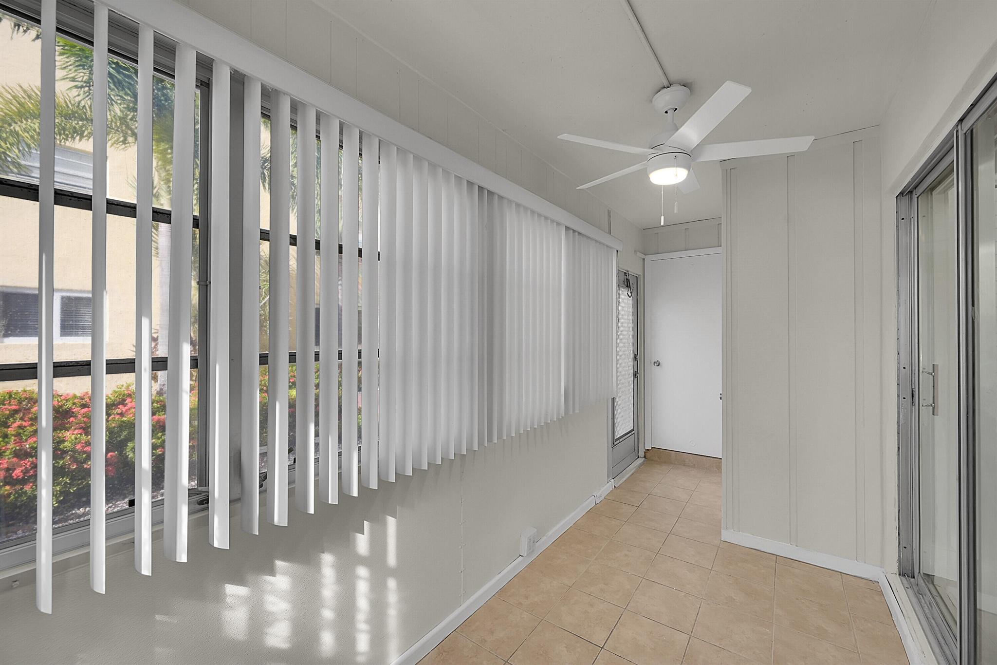 KINGS POINT FLANDERS COND - Residential