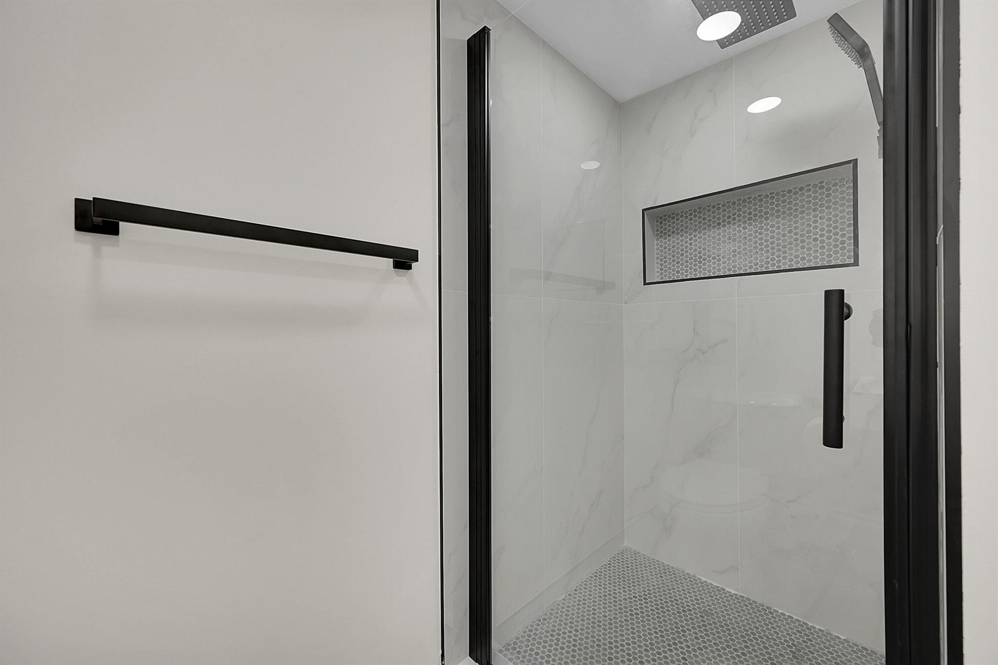 KINGS POINT FLANDERS COND - Residential