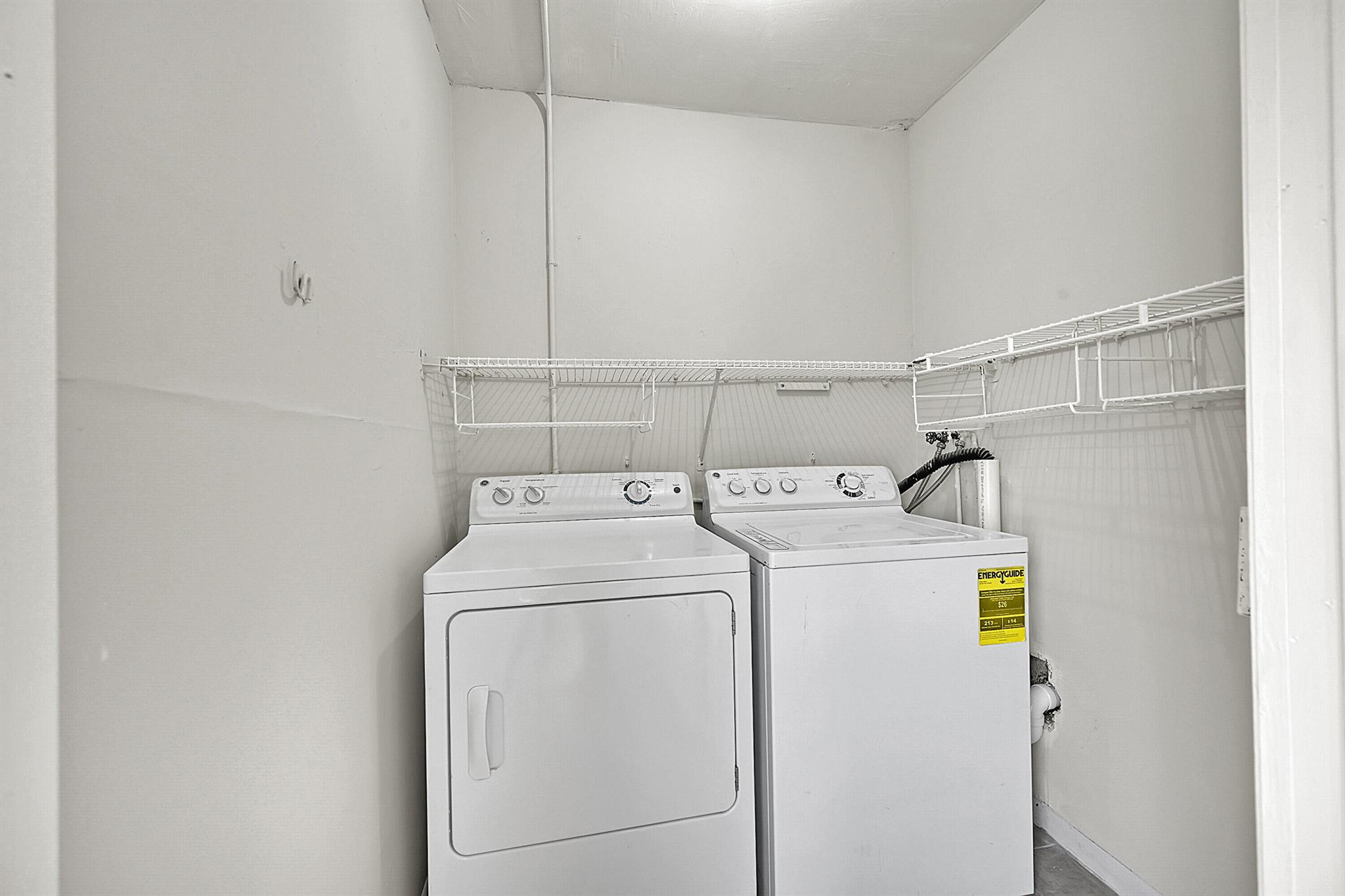 KINGS POINT FLANDERS COND - Residential