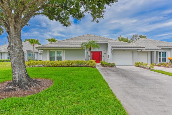 2846 SW WESTLAKE CIR, PALM CITY, FL 34990 - Image b4045fe40f7b55aeefc2beb2b9bf60d9/1229081751